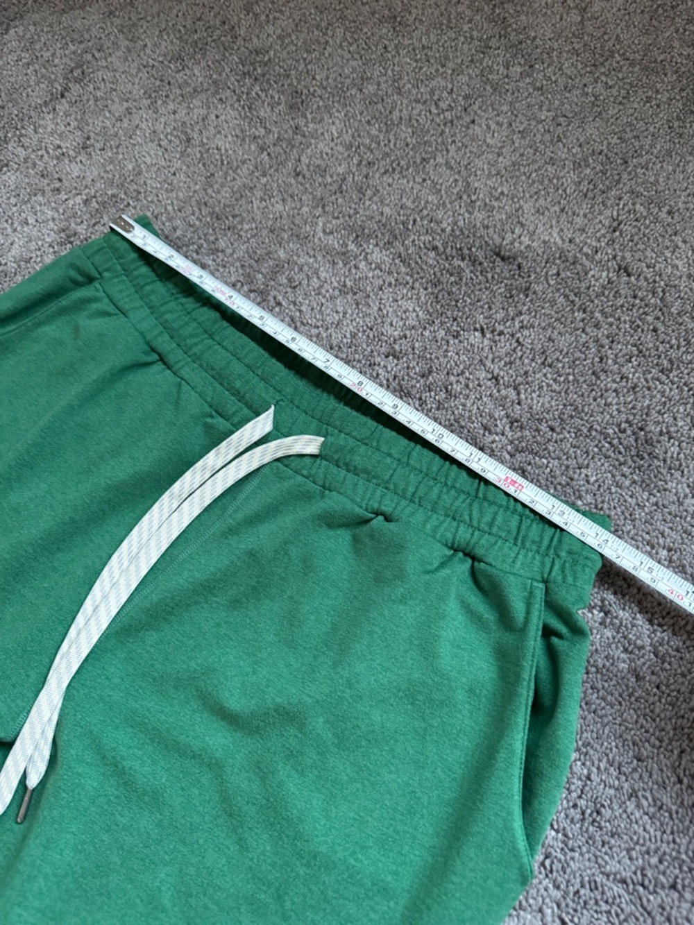 Vuori Green Drawstring Jogger Pants - Picture 5 of 5